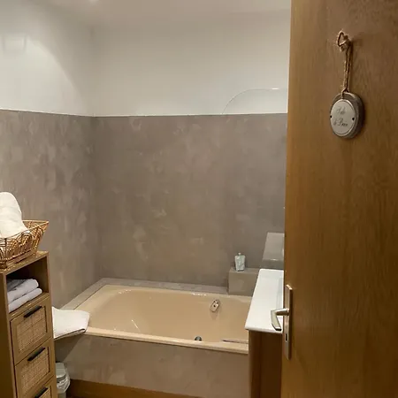 D'hotes L'ecrin Des Saveurs Nocleg ze śniadaniem Schwenheim