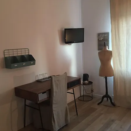 Couette-café D'hôtes L'ecrin Des Saveurs 3*