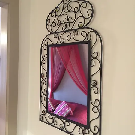 D'hotes L'ecrin Des Saveurs B&B
