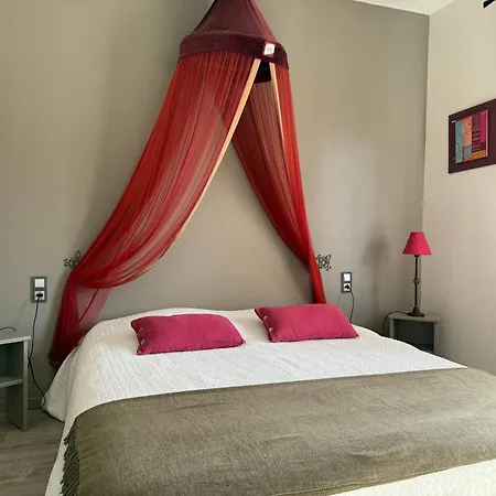 D'hotes L'ecrin Des Saveurs Bed & Breakfast